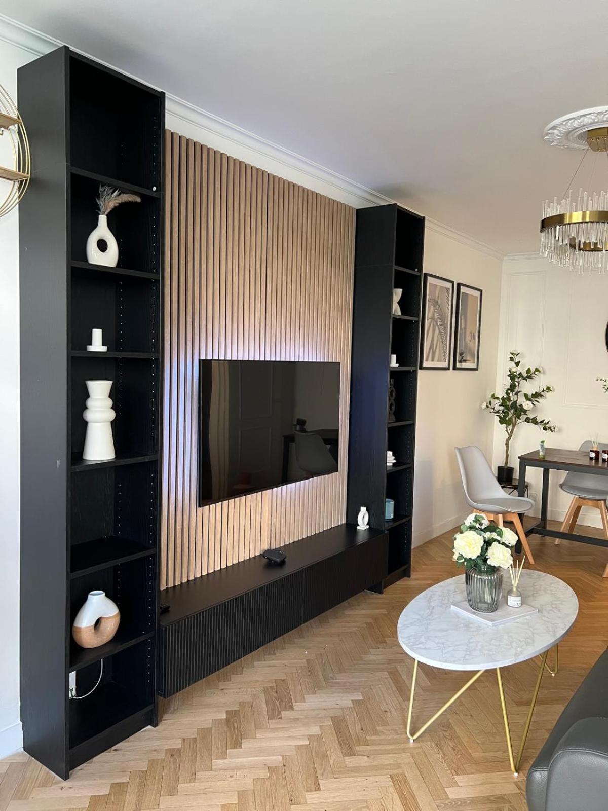 Excellent Apartment For Familly Clichy Exteriör bild